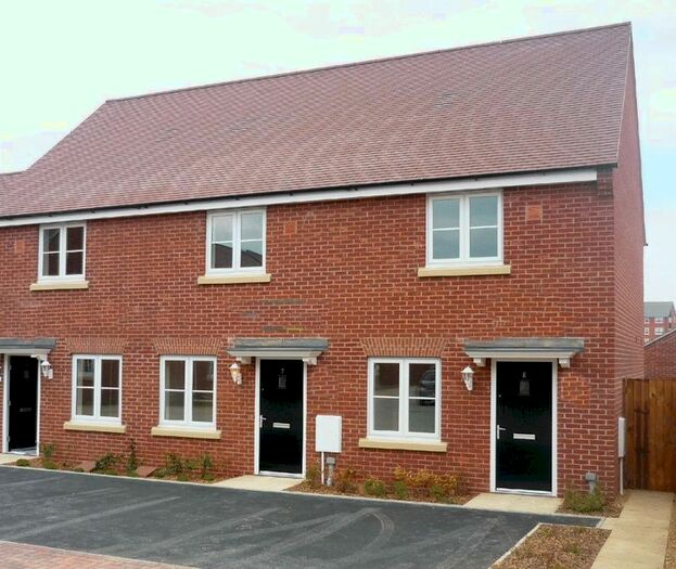 2 Bedroom End Of Terrace House To Rent In Dixy Close, St. Neots, PE19
