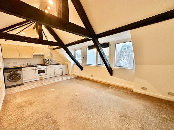 1 Bedroom Flat For Sale In St Thomas Street, Weymouth, DT4