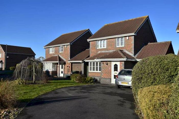 3 Bedroom Property To Rent In Adderly Gate, Bristol, BS16