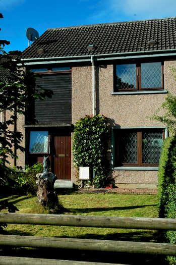 2 Bedroom Terraced House For Sale In Kirkside, Alness, IV17