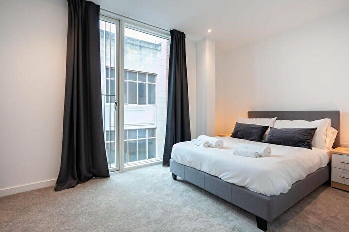2 Bedroom Serviced Apartments To Rent In Tib Street, Manchester, Greater Manchester, M4
