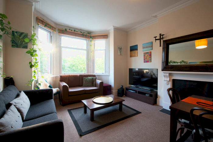 4 Bedroom Apartment To Rent In Vancouver Road, London, SE23