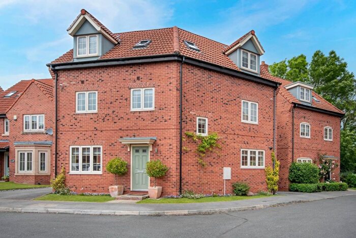 5 Bedroom Link Detached House For Sale In Baker Avenue, Gringley-On-The-Hill, Doncaster, DN10