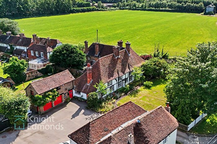 4 Bedroom Property For Sale In Heath Road, Boughton Monchelsea, ME17