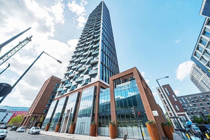 2 Bedroom Flat To Rent In Portal Way, London, W3