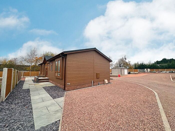 3 Bedroom Park Home For Sale In Newnham Road, Blakeney, GL15