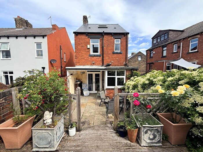 3 Bedroom Detached House For Sale In Park Street, Barnsley, S70