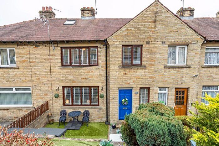 3 Bedroom Terraced House For Sale In Brig Royd, Sowerby Bridge, HX6