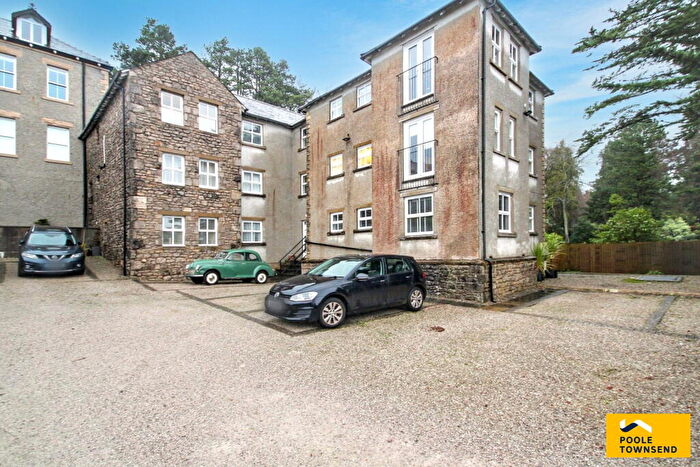 2 Bedroom Flat For Sale In Flat The Granary, Main Street, Grange Over Sands, LA11