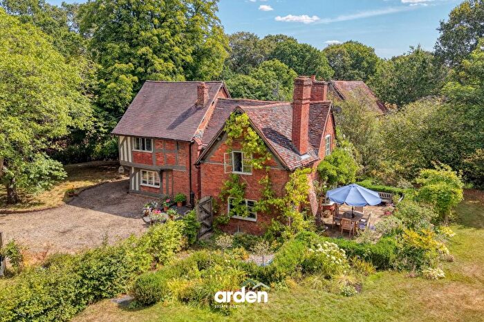 5 Bedroom Detached House For Sale In Earlswood Common, Earlswood, B94