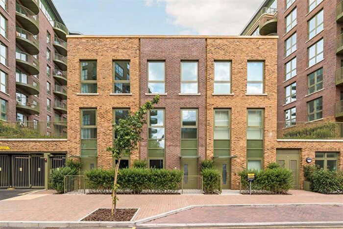 3 Bedroom Property For Sale In Astell Road, Kidbrooke, SE3