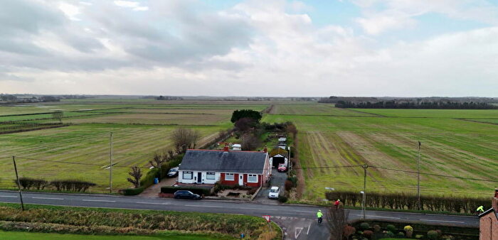 3 Bedroom Semi-Detached Bungalow For Sale In New Cut Lane, Halsall, L39