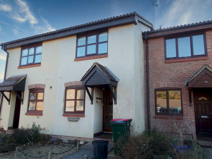 2 Bedroom Terraced House To Rent In Ferndown, Pound Hill, RH10