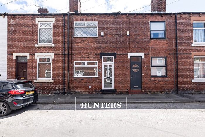 2 Bedroom Terraced House For Sale In Ambler Street, Castleford, WF10