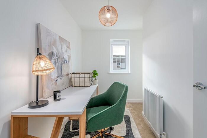 3 Bedroom Terraced House For Sale In Cuthbertson Walk Bucksburn Aberdeen, AB21