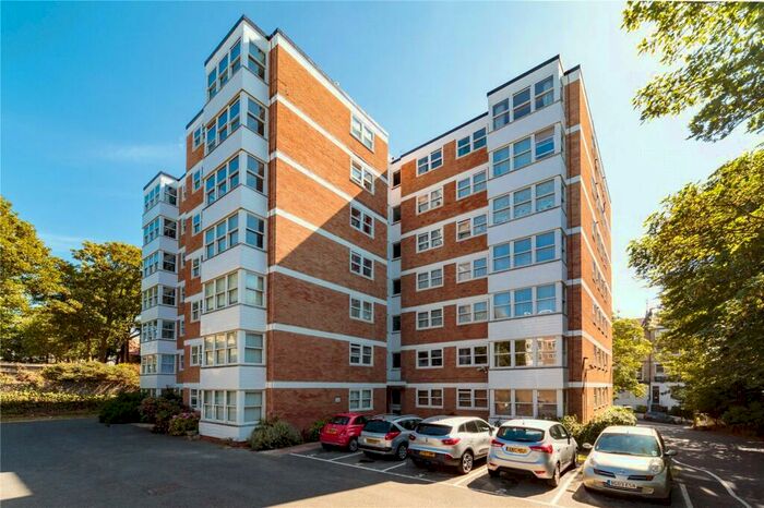 2 Bedroom Flat To Rent In Park Royal, Montpelier Road, Brighton, BN1