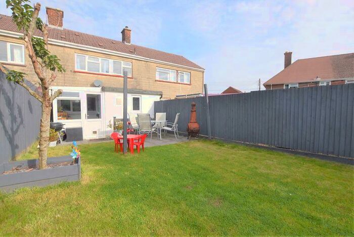 2 Bedroom Terraced House For Sale In Kingscombe, Gurney Slade, BA3