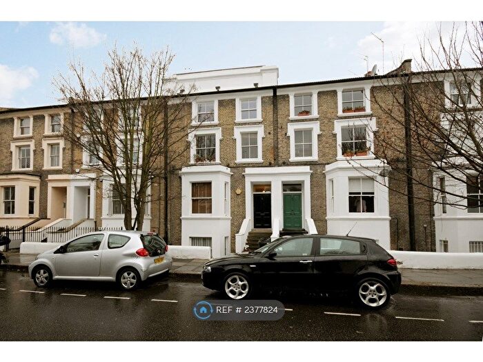 1 Bedroom Flat To Rent In Godolphin Road, London, W12