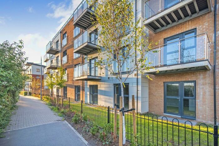 2 Bedroom Flat To Rent In Coverack Road, Newport, NP19