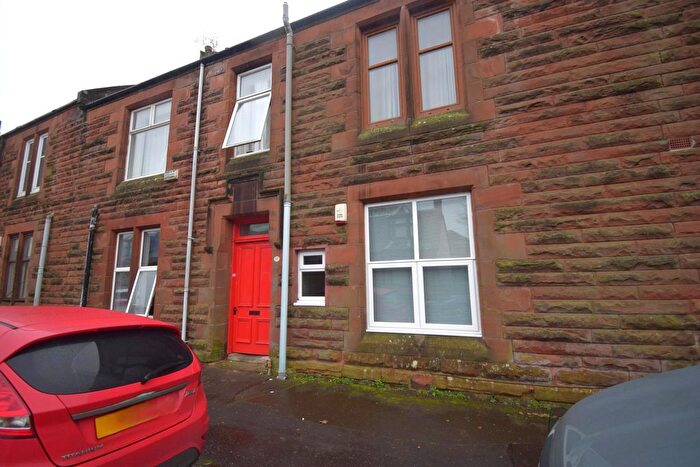 1 Bedroom Flat To Rent In Mackinlay Place, Kilmarnock, KA1