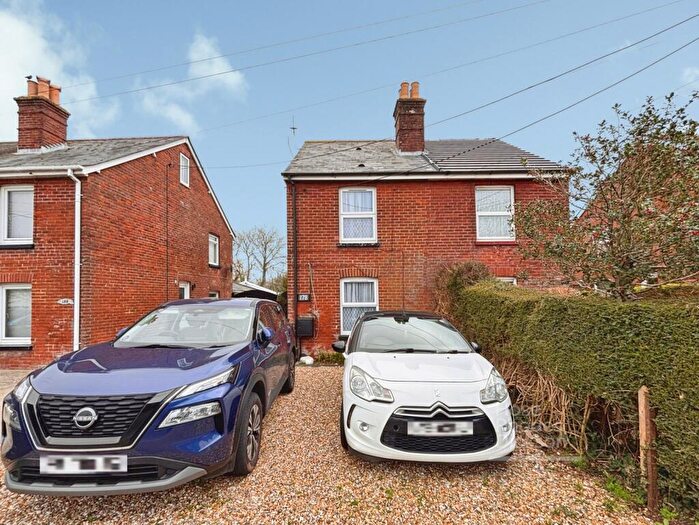 2 Bedroom Semi-Detached House For Sale In Gunville Road, Newport, Isle Of Wight, PO30