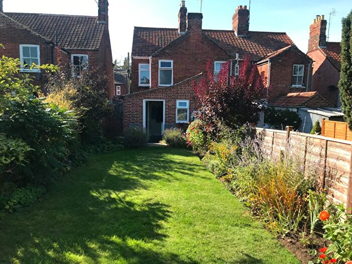 2 Bedroom Semi Detached House For Sale In Queens Road, Fakenham, Norfolk, NR21
