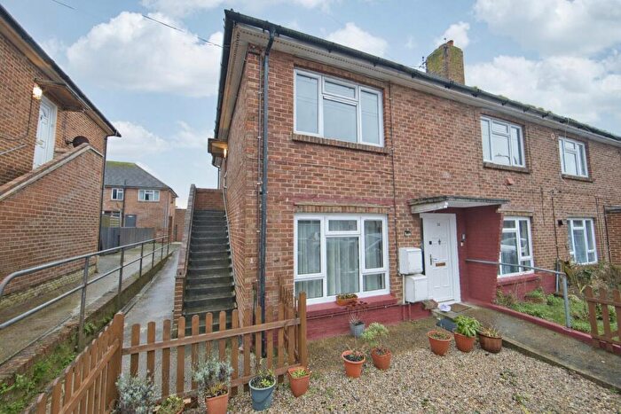 2 Bedroom Flat For Sale In Bridge Street, Folkestone, Kent, CT19