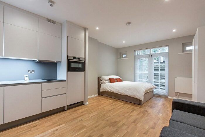 Studio To Rent In St. Quintin Avenue, London, W10