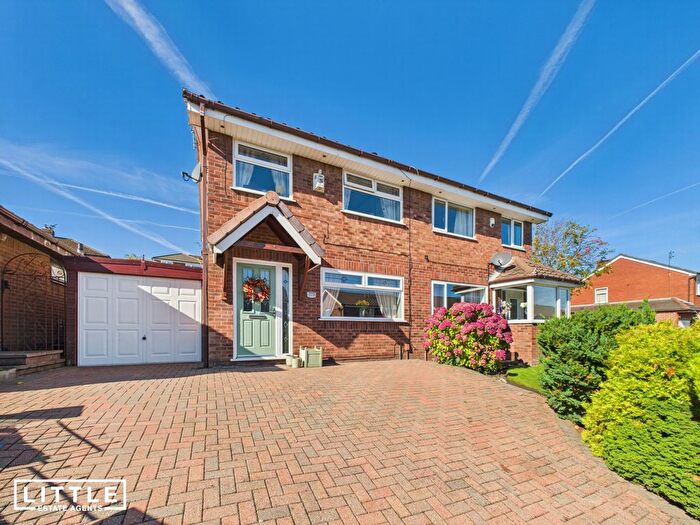 3 Bedroom Semi-Detached House For Sale In Wingate Avenue, St. Helens, WA9