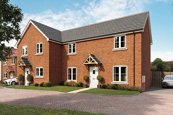 3 Bedroom Semi-Detached House To Rent In Cagebrook View, Clehonger, HR2