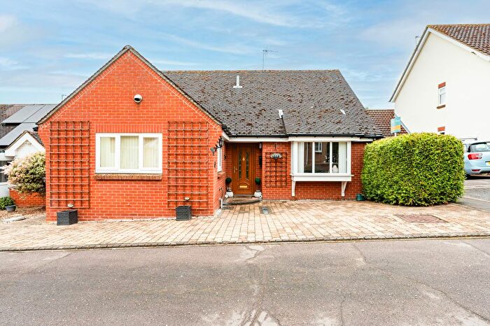 3 Bedroom Detached Bungalow For Sale In Ryders Way, Rickinghall, IP22