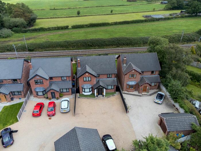 4 Bedroom Detached House To Rent In Beacon Close, Billsborrow, Preston, Lancashire, PR3