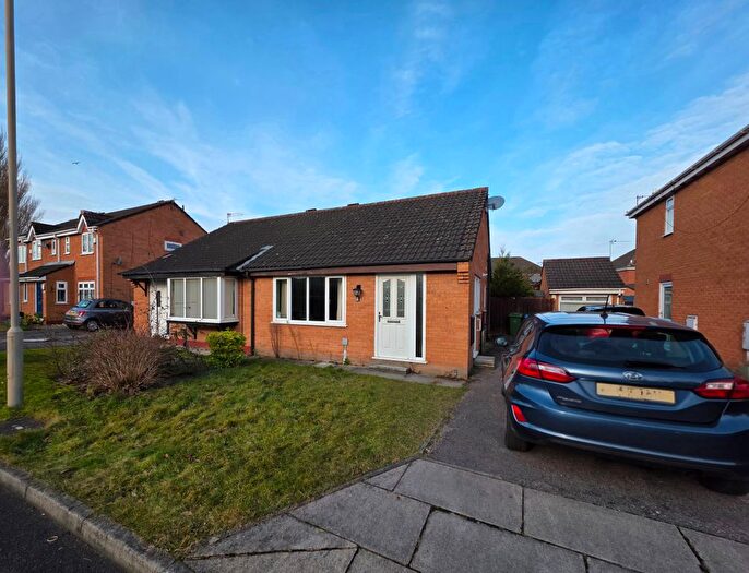 2 Bedroom Bungalow To Rent In Turnberry Close, West Derby, Liverpool, L12