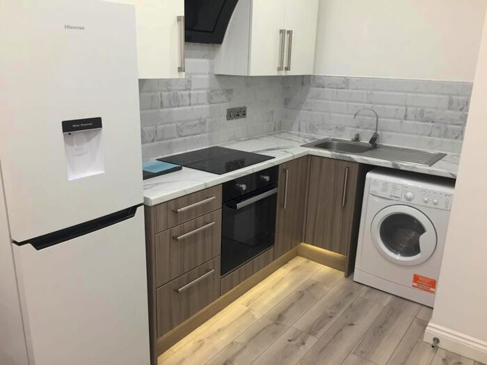 1 Bedroom Flat To Rent In Claughton Street, St Helens, WA10