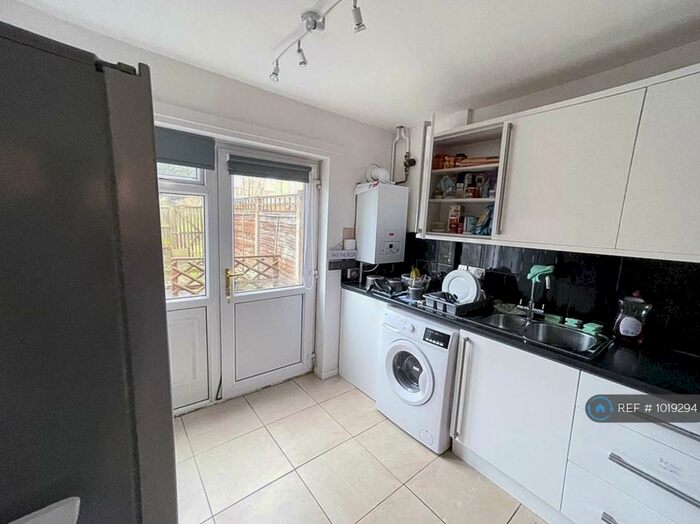 6 Bedroom Terraced House To Rent In Uxbridge Street, Birmingham, B19