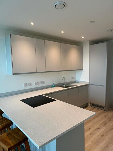 1 Bedroom Flat To Rent In Wharf End Trafford Park Manchester, M17