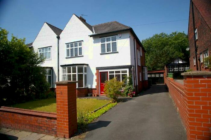 4 Bedroom Semi-Detached House To Rent In Coverdale Avenue Heaton, Bolton, BL1