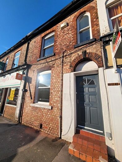 1 Bedroom Flat To Rent In Wellington Rd South, Stockport, SK2