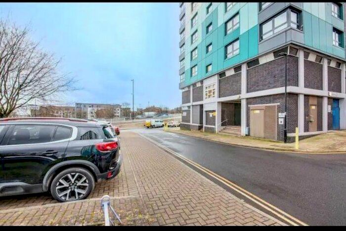 1 Bedroom Flat To Rent In Brightmore Drive, Sheffield, S3