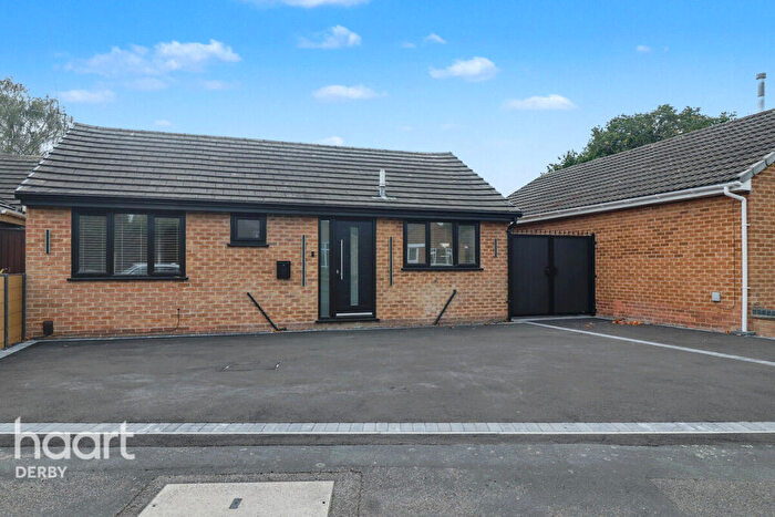 2 Bedroom Bungalow For Sale In Gary Close, Littleover, DE23