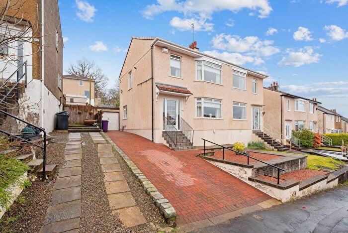 3 Bedroom Semi Detached House For Sale In Farne Drive, Simshill, Glasgow, G44