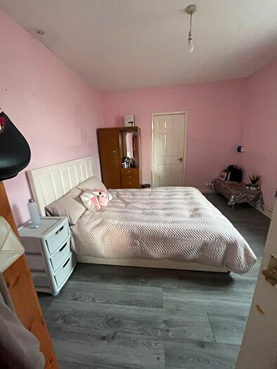 1 Bedroom Flat To Rent In Flat, Burry Park, LU1