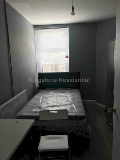 6 Bedroom Terraced House To Rent In Colum Road, Cathays, Cardiff, CF10