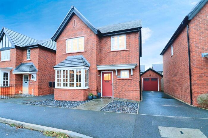 4 Bedroom Detached House For Sale In Bickerton Close, Crewe, CW1