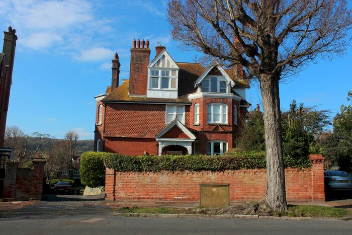 Studio To Rent In Staveley Road, Eastbourne, BN20