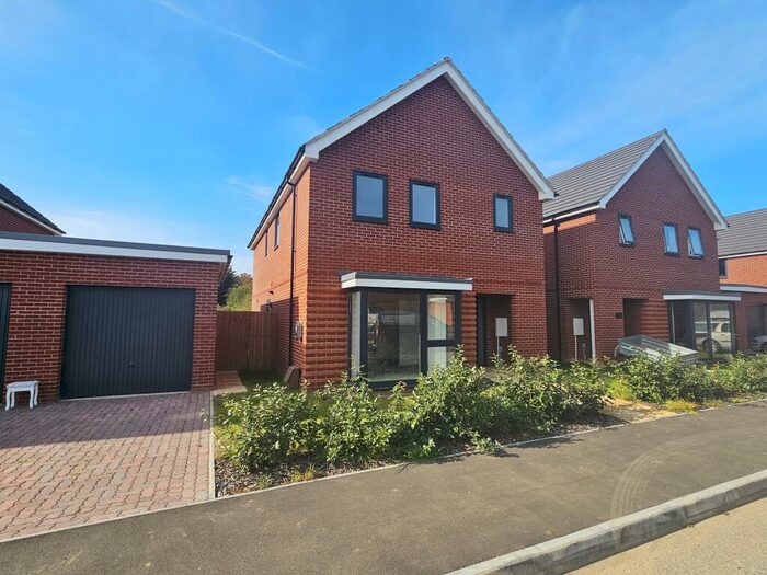 4 Bedroom Detached House To Rent In Paddocks Lane, Ramsey, Harwich, CO12