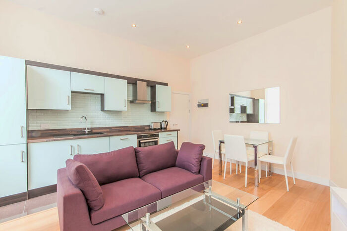 1 Bedroom Flat To Rent In Clarence Road, Hackney, London, London, E5