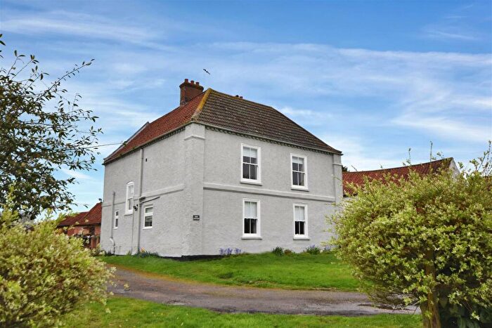 5 Bedroom Detached House For Sale In Main Street, Dunham-On-Trent, Newark, NG22