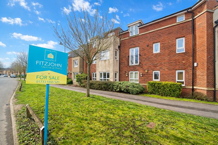 2 Bedroom Apartment For Sale In Mid Water Crescent, Hampton Vale, Peterborough, Cambridgeshire, PE7