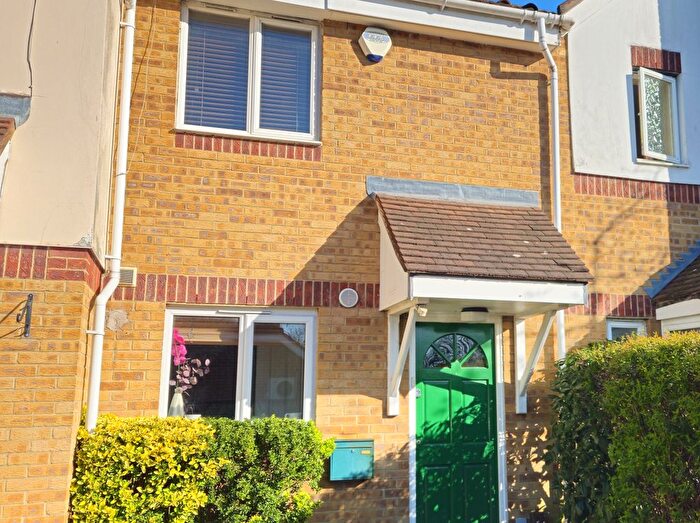 2 Bedroom Terraced House For Sale In Strouds Close, Chadwell Heath, Romford, RM6